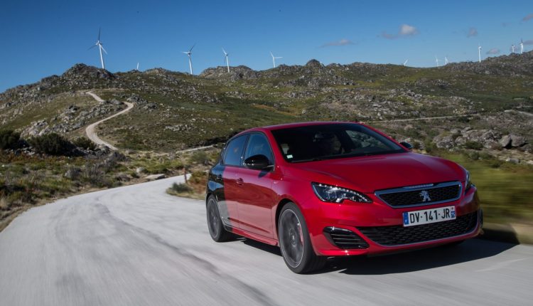 HYUNDAI IX35 vs NISSAN Qashqai