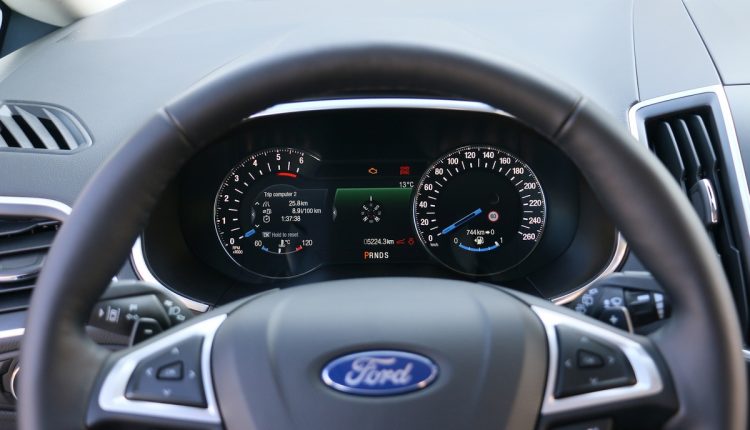 Ford S-Max032