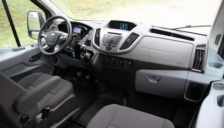Ford Transit Kombi T350 L3H2 2,2 TDCi 125 k AWD Trend – IMG_7762