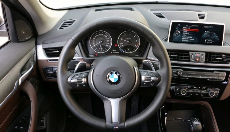 BMW X1 xDrive25d016