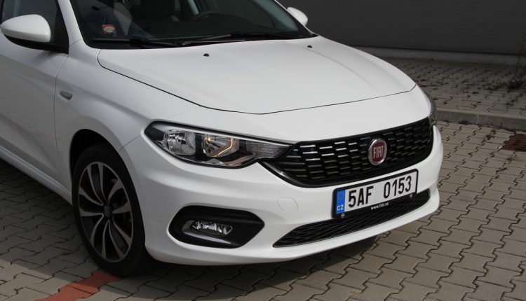 Fiat Tipo 1,6 JTDM 120 k Opening Edition Plus IMG_3595