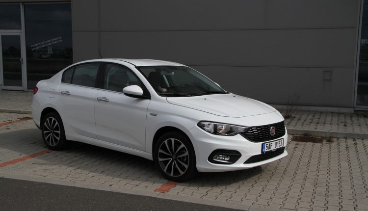 Fiat Tipo 1,6 JTDM 120 k Opening Edition Plus IMG_3597