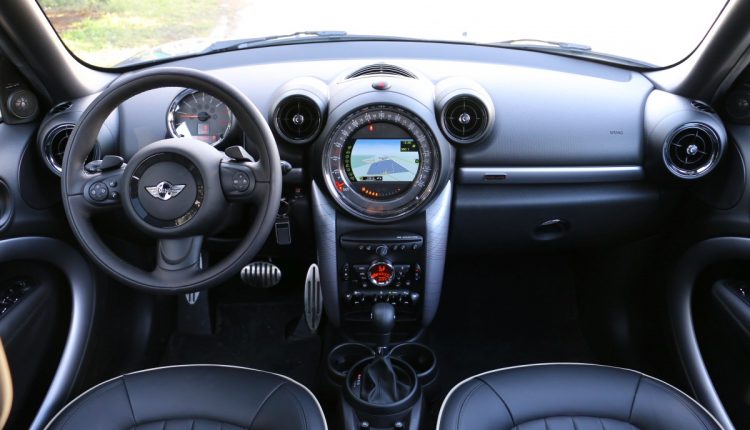 Mini Cooper S Countryman011