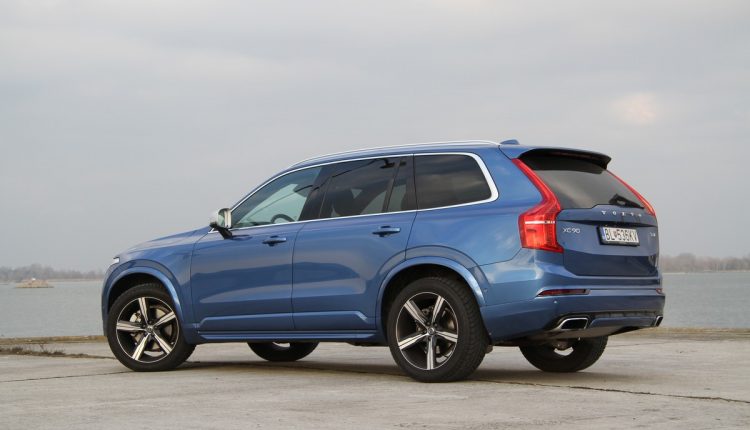 VOVLO XC90 T6 AWD IMG_8644