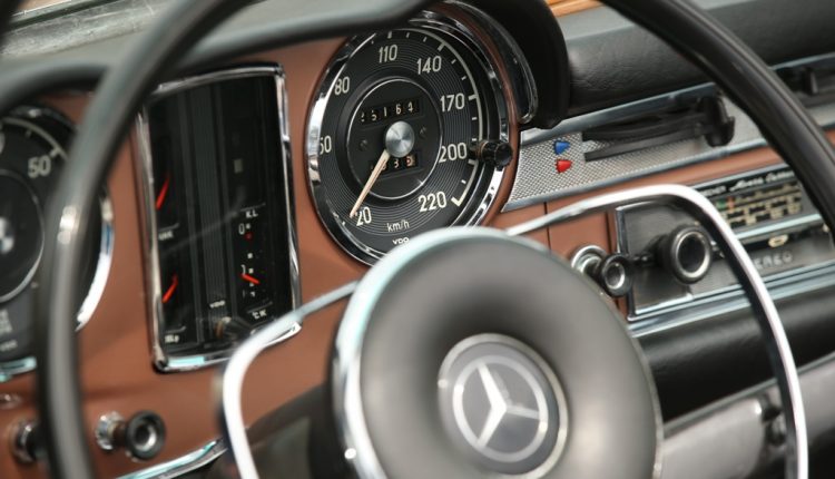 Mercedes-Benz SL dovolenka vo Francúszku