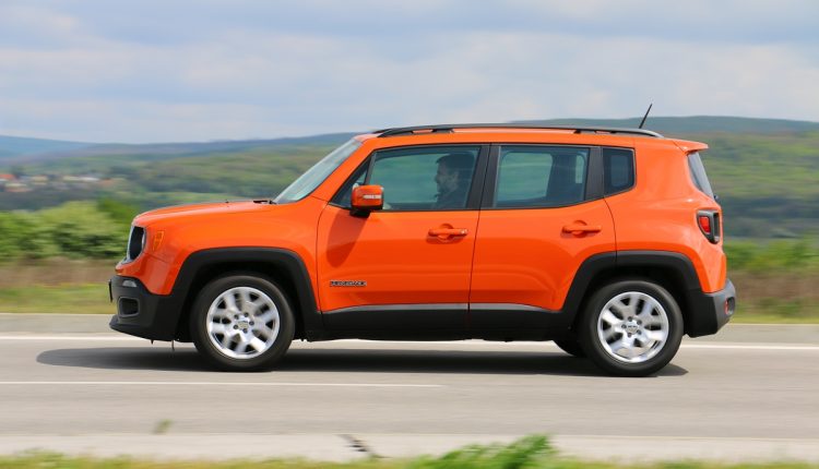 Jeep Renegade FWD 018