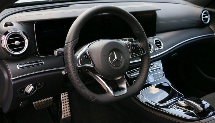 Mercedes-Benz E220d 039
