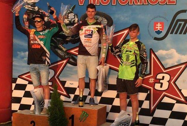 MX2 stupeň víťazov