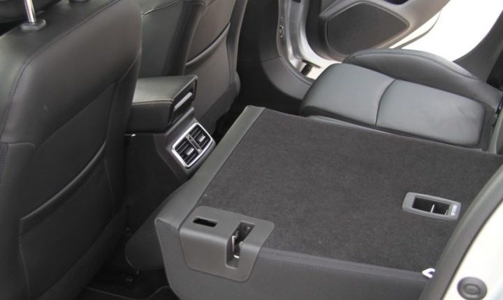 RENAULT Megane Grandtour_00031