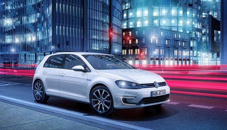 Volkswagen-Golf_GTE
