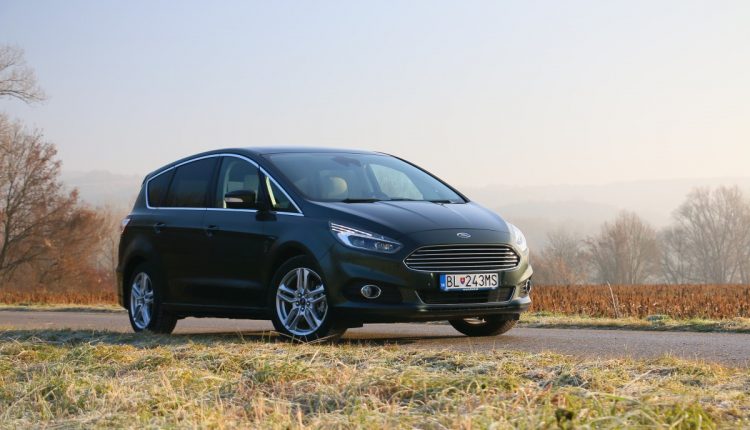 Ford S-Max 2,0 TDCI BiTurbo 030