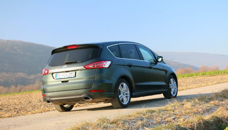 Ford S-Max 2,0 TDCI BiTurbo 039