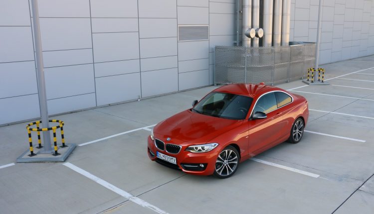 BMW 230i 038