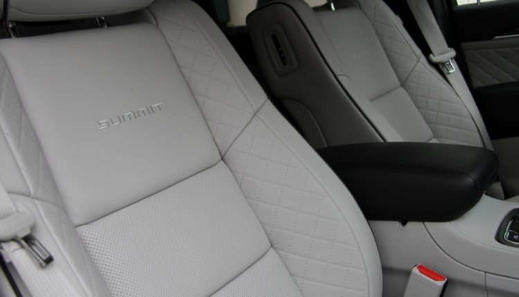 JEEP Grand Cherokee MY 2017  00008