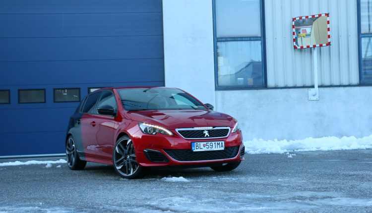 Peugeot 308 GTi biton 001