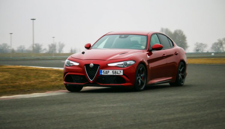 Alfa Romeo Giulia Quadrifoglio 017