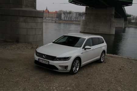Test: Volkswagen Passat Variant GTE – galéria