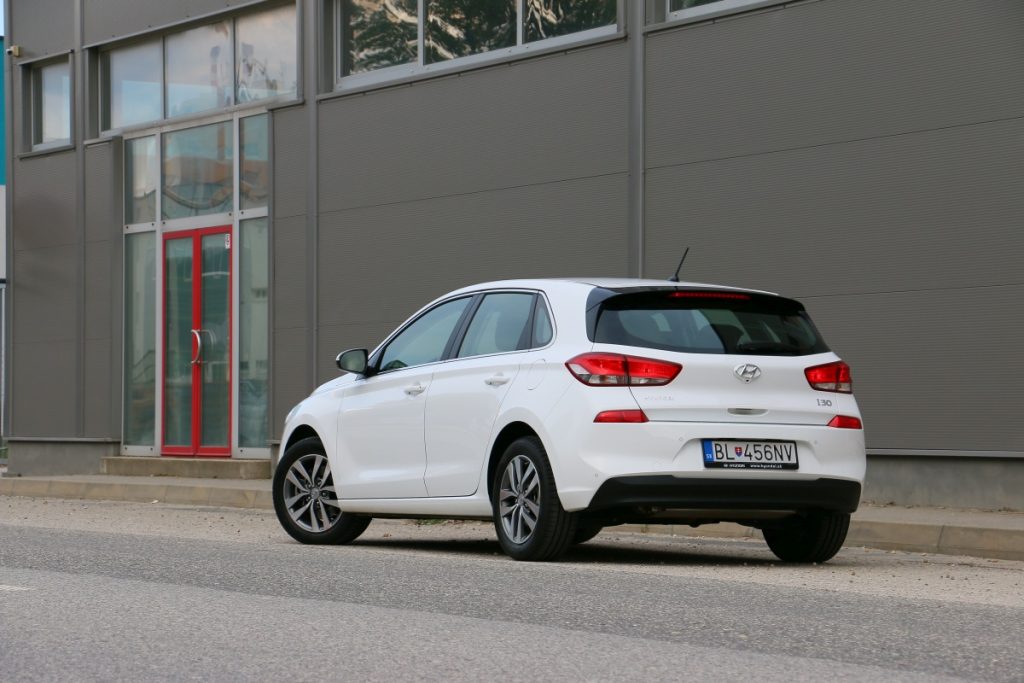 Hyundai i30 1,0 T-GDI 0003