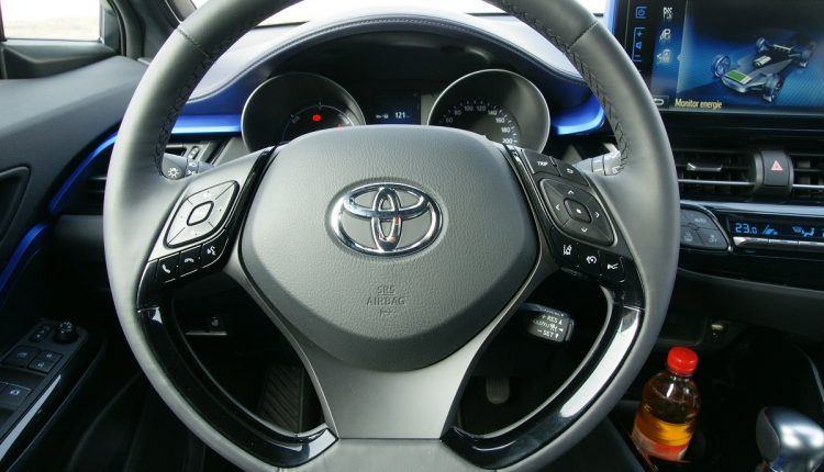 Toyota CH-H Hybrid.11