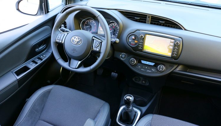 Multitest Toyota Yaris vs Seat Ibiza 034