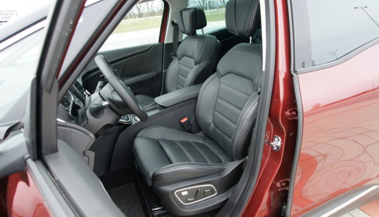 Renault Scenic AT.16