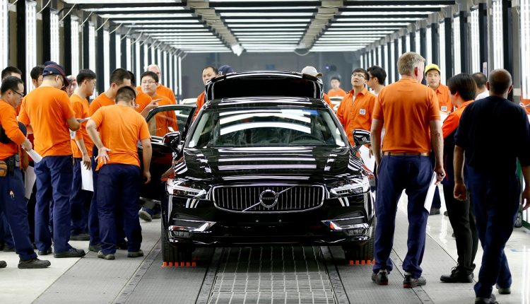Pre-production of the new Volvo S90 in the Daqing manufacturing plant