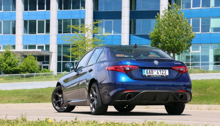 Alfa Romeo Giulia Veloce 0012