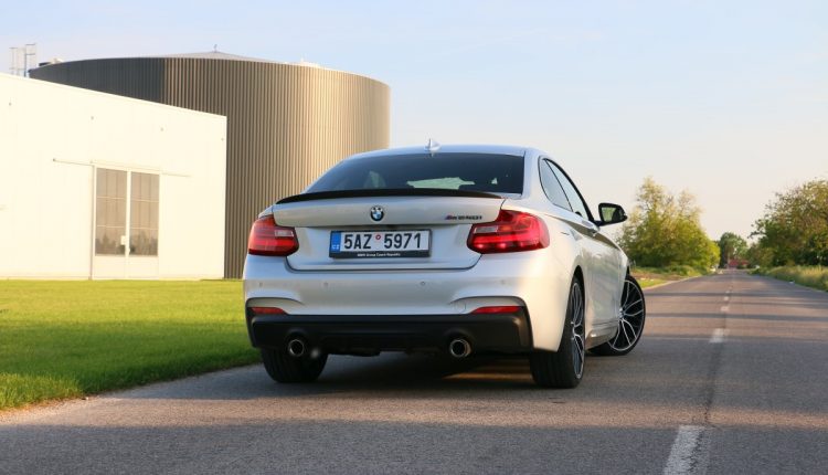 BMW M240i 0016