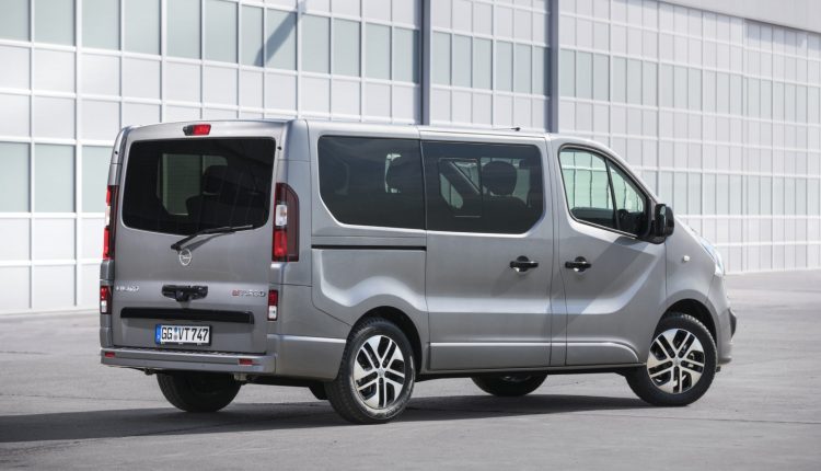 New Opel Vivaro Tourer