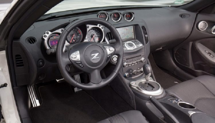 Nissan 370Z Roadster Sondermodell „RS“