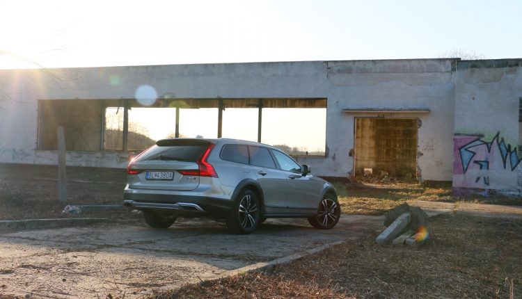 Volvo V90 Cross Country 0033