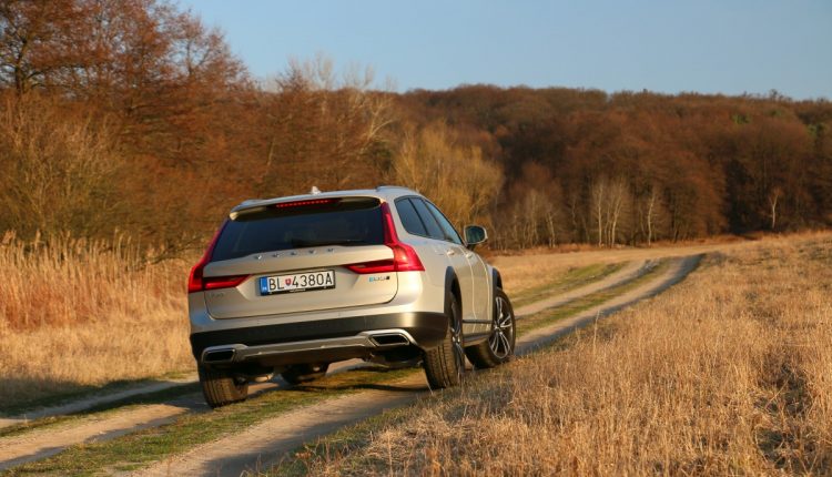 Volvo V90 Cross Country 0039