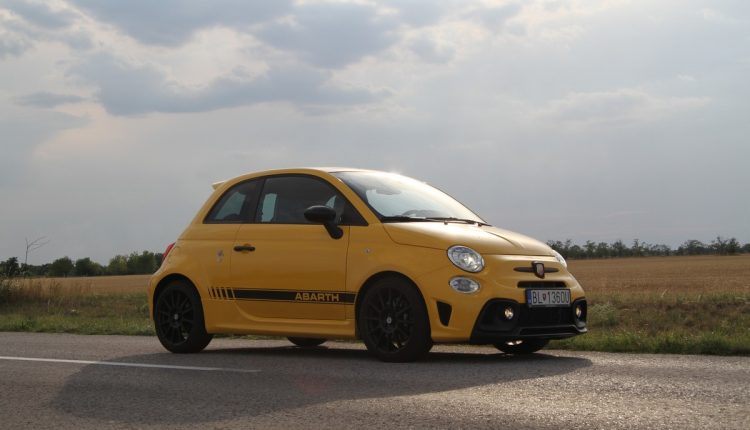 ABARTH 595 Competizione 00058