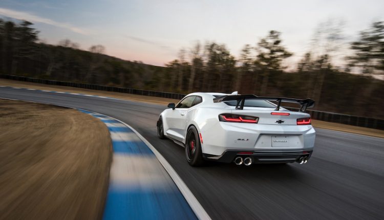 Chevrolet Camaro ZL1 1LE_01