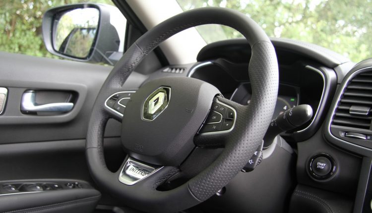 RENAULT Koleos 2,0 dCi CVT 00028