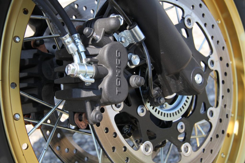 SUZUKI V-Strom 650XT ABS 00002