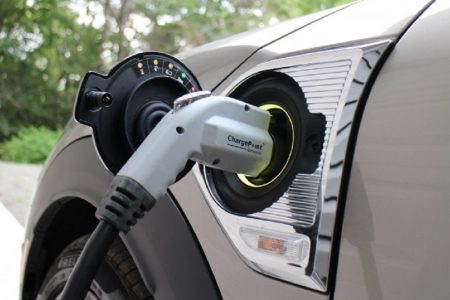 Lietajúci Holanďania v predvoji na elektrinu