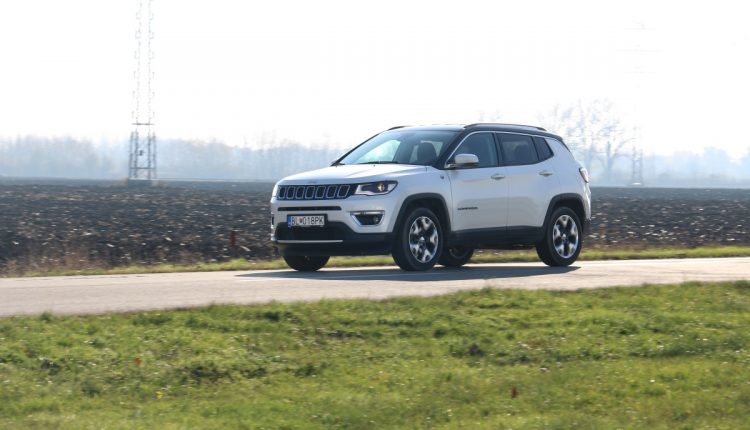 Jeep Compass 1,4 T 036