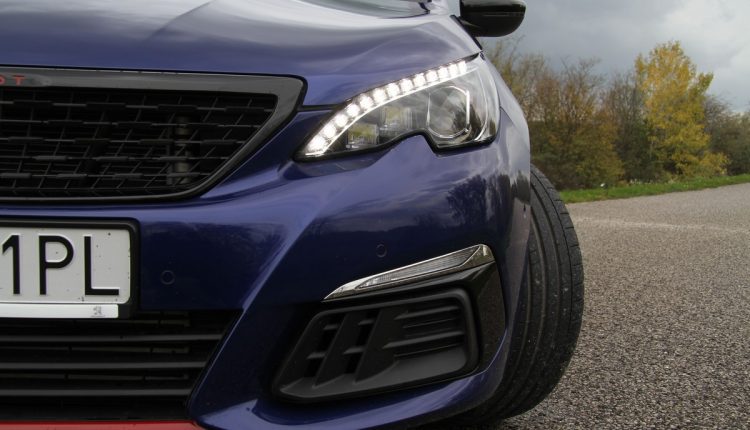 PEUGEOT 308 GTiIMG_2753