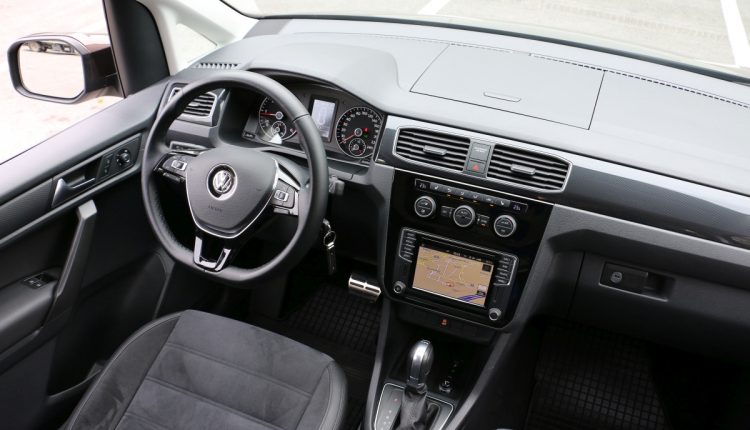 Volkswagen Caddy MAXI Highlinet 014
