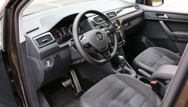Volkswagen Caddy MAXI Highlinet 019