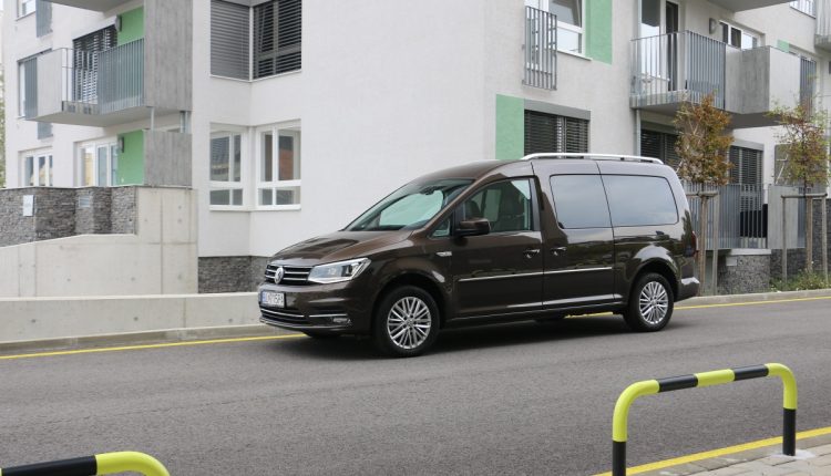 Volkswagen Caddy MAXI Highlinet 035