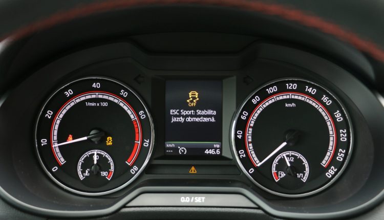 Škoda Octavia RS facelift 021
