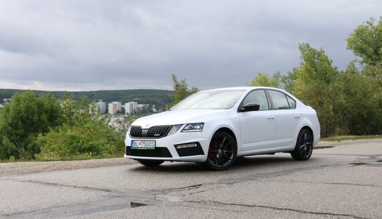 Škoda Octavia RS facelift 037