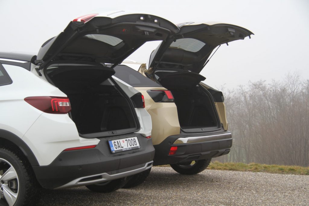 Miltitest Peugeot 3008 vs Opel Grandlad X