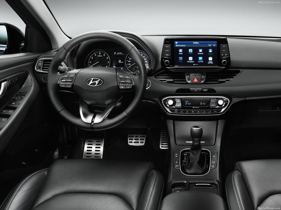 Hyundai i30 interiér