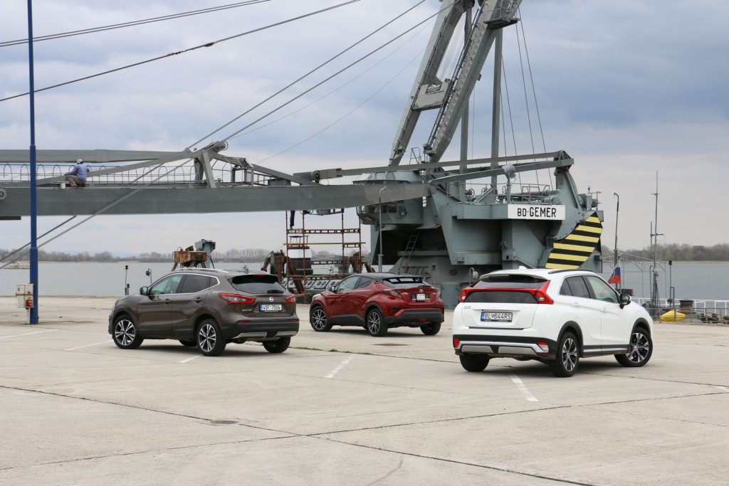 Multitest-Eclipse-Cross-vs-C-HR-vs-Qashqai