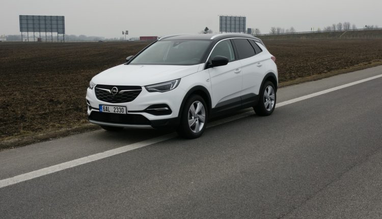 Test Opel GrandlandX 1.2