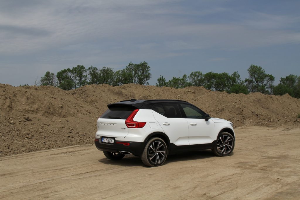 Test VOLVO XC40
