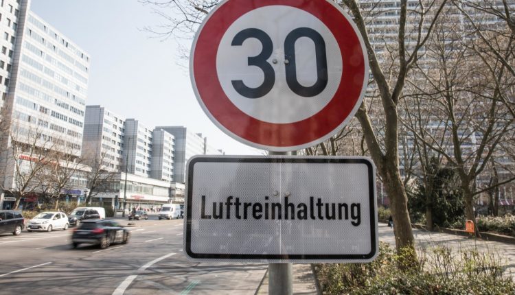 Tempo 30 auf der Leipziger Straße in Berlin